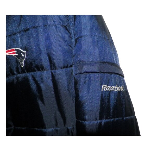 Men's L Reebok NFL New England Patriots Winter Jacket Hood - Picture 5 of 13